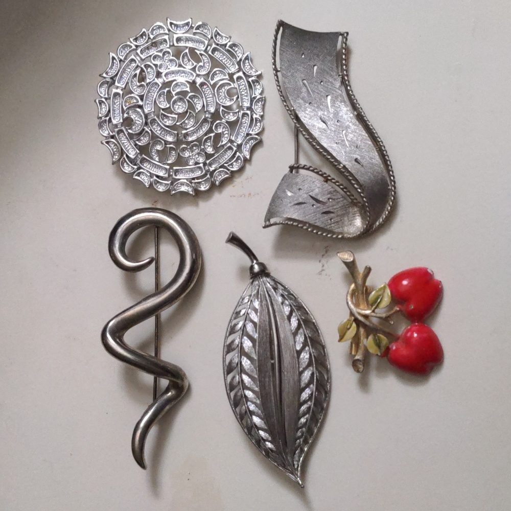 Five JJ Brooches #4 A242